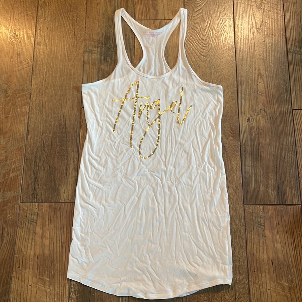 VS night shirt